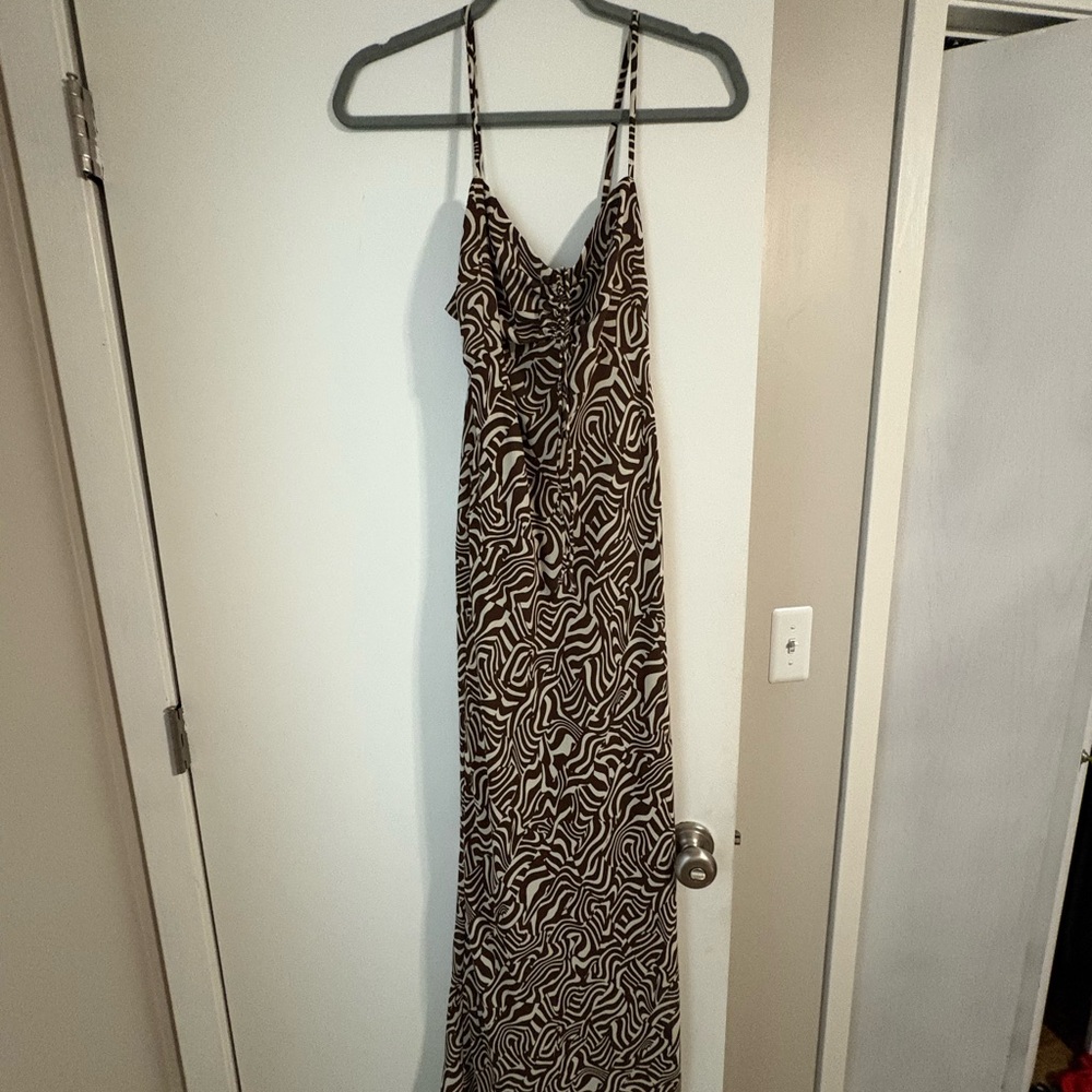 Abercrombie & Fitch Brown and White Printed Maxi Dress
